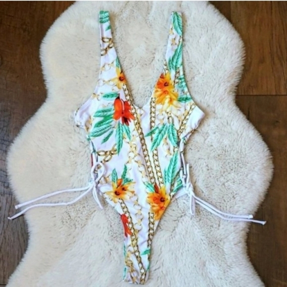 New Floral Print Side Lace Thong Back One-piece Bikini Swimsuit Size L - Picture 5 of 6